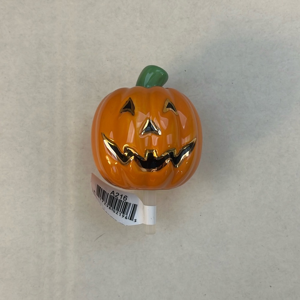 Nora Fleming Jack-o-lantern mini